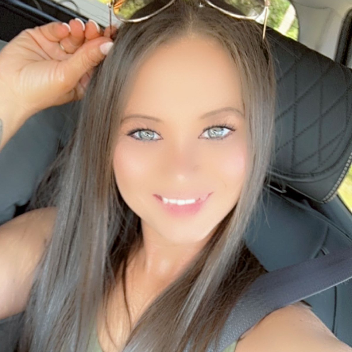 Victoria1056's Photo