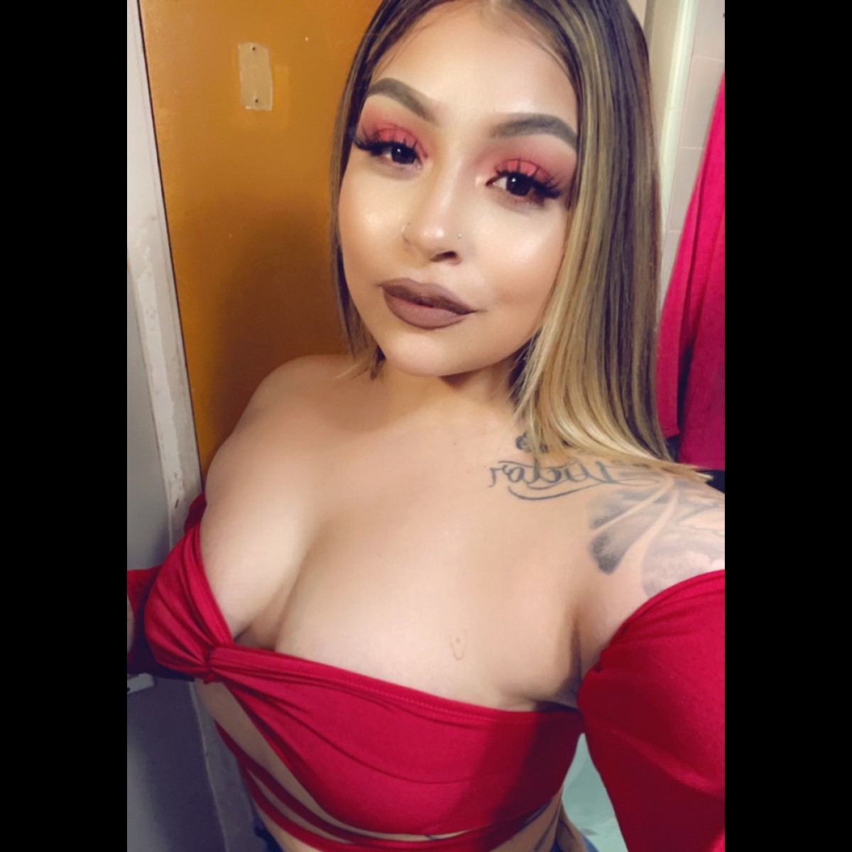 curiousbaby90's Photo