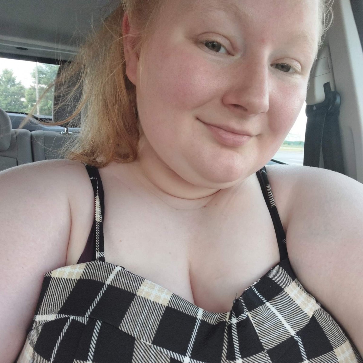 Brittney1073's Photo