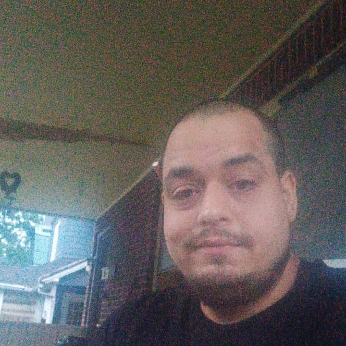 Christopher8762's Photo