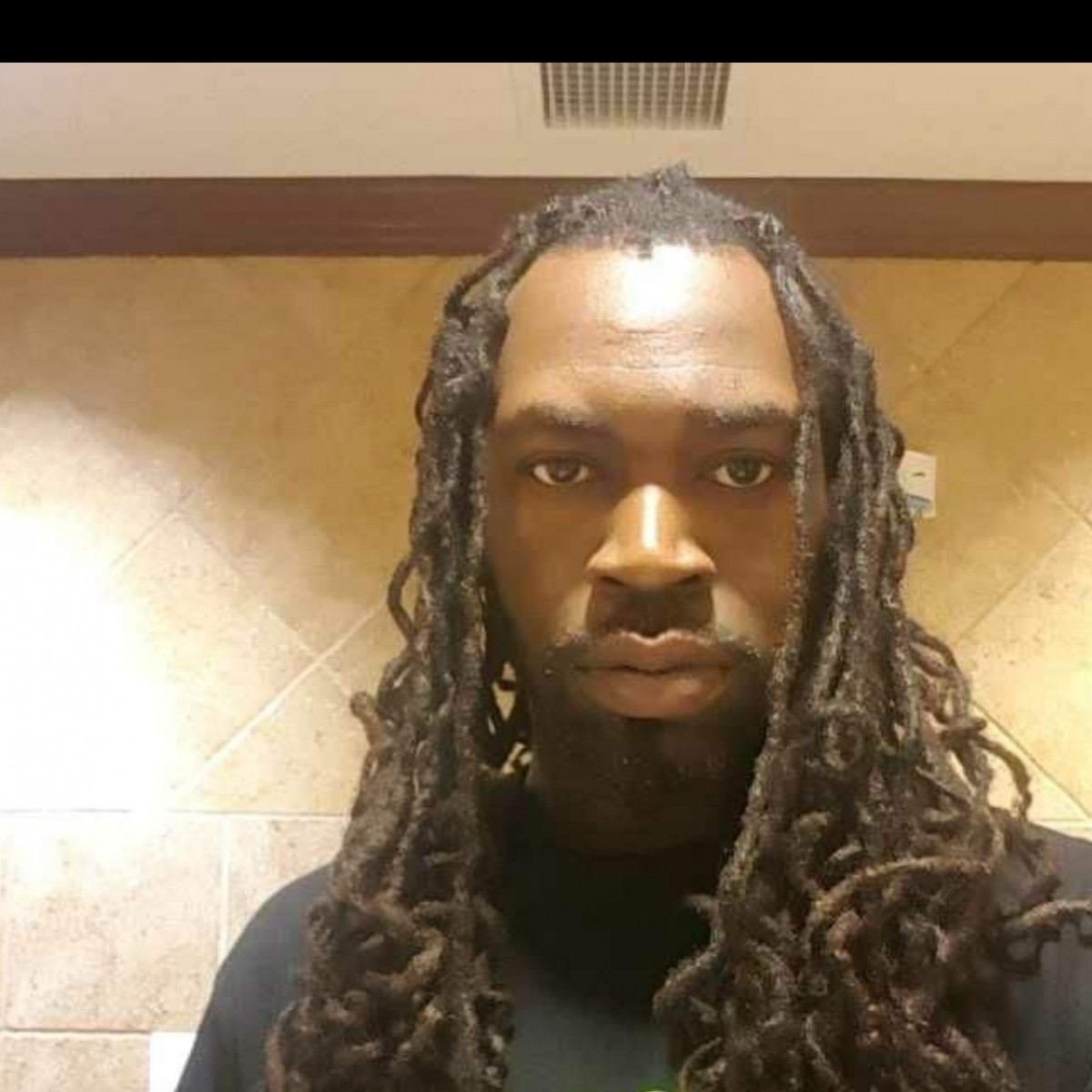 Deon37717239's Photo