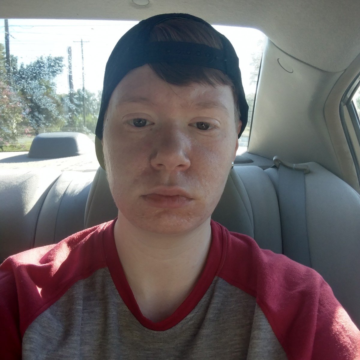 angelahatten935570's Photo