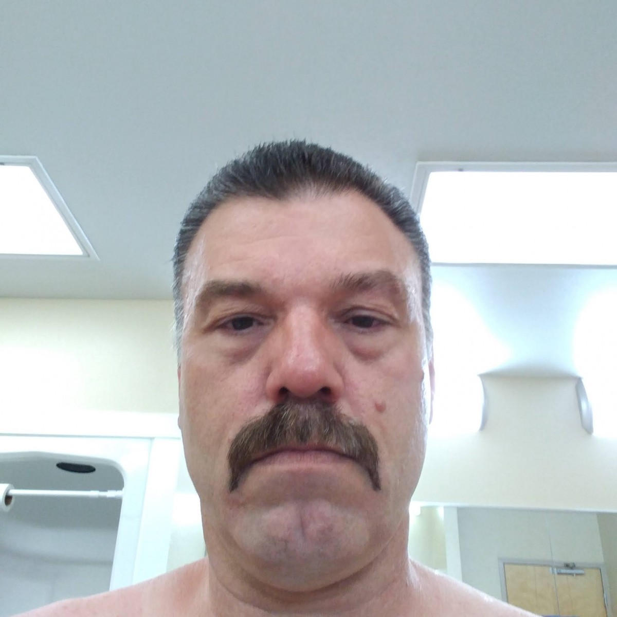 candelariajoey5055150's Photo