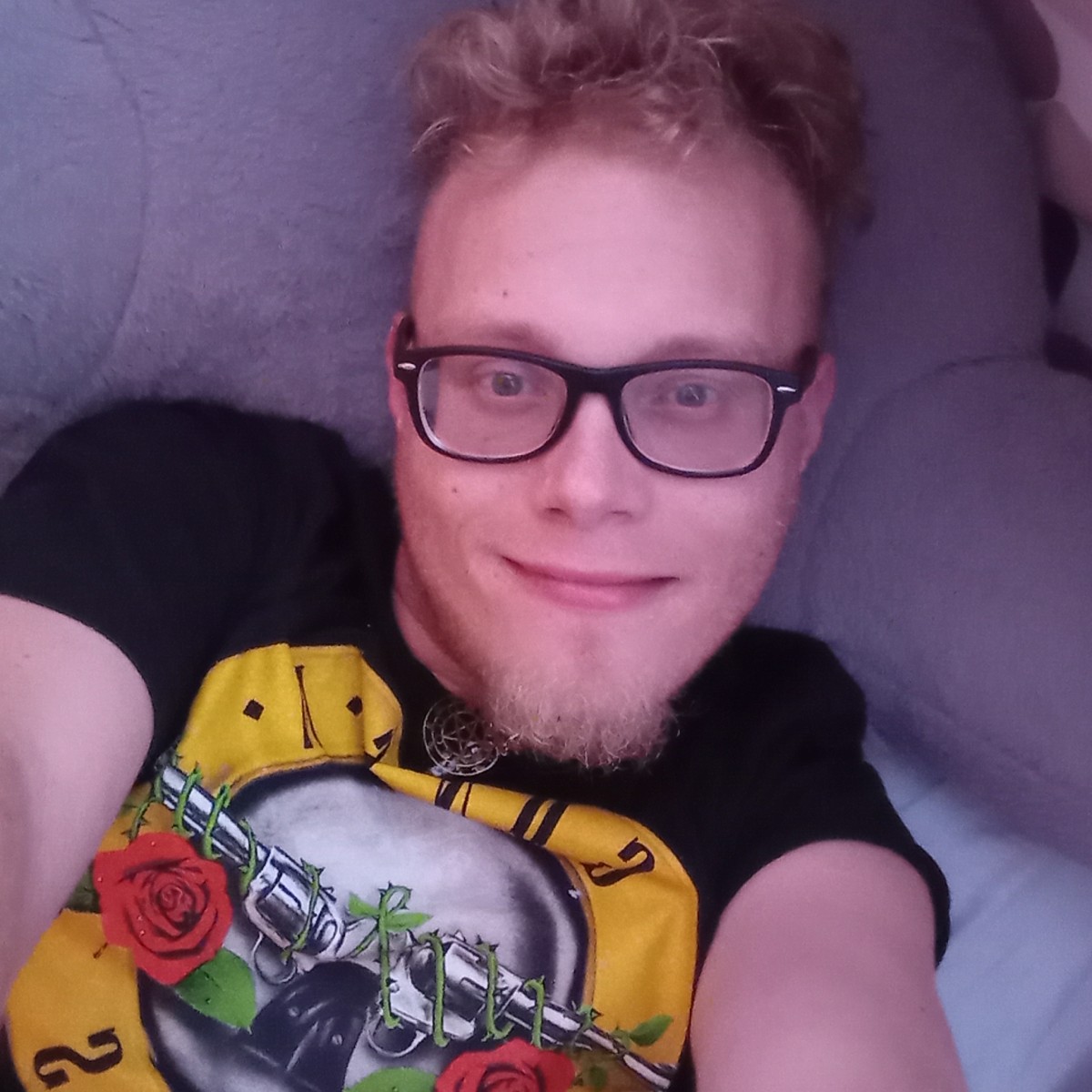 snowwolfsnowder1568's Photo