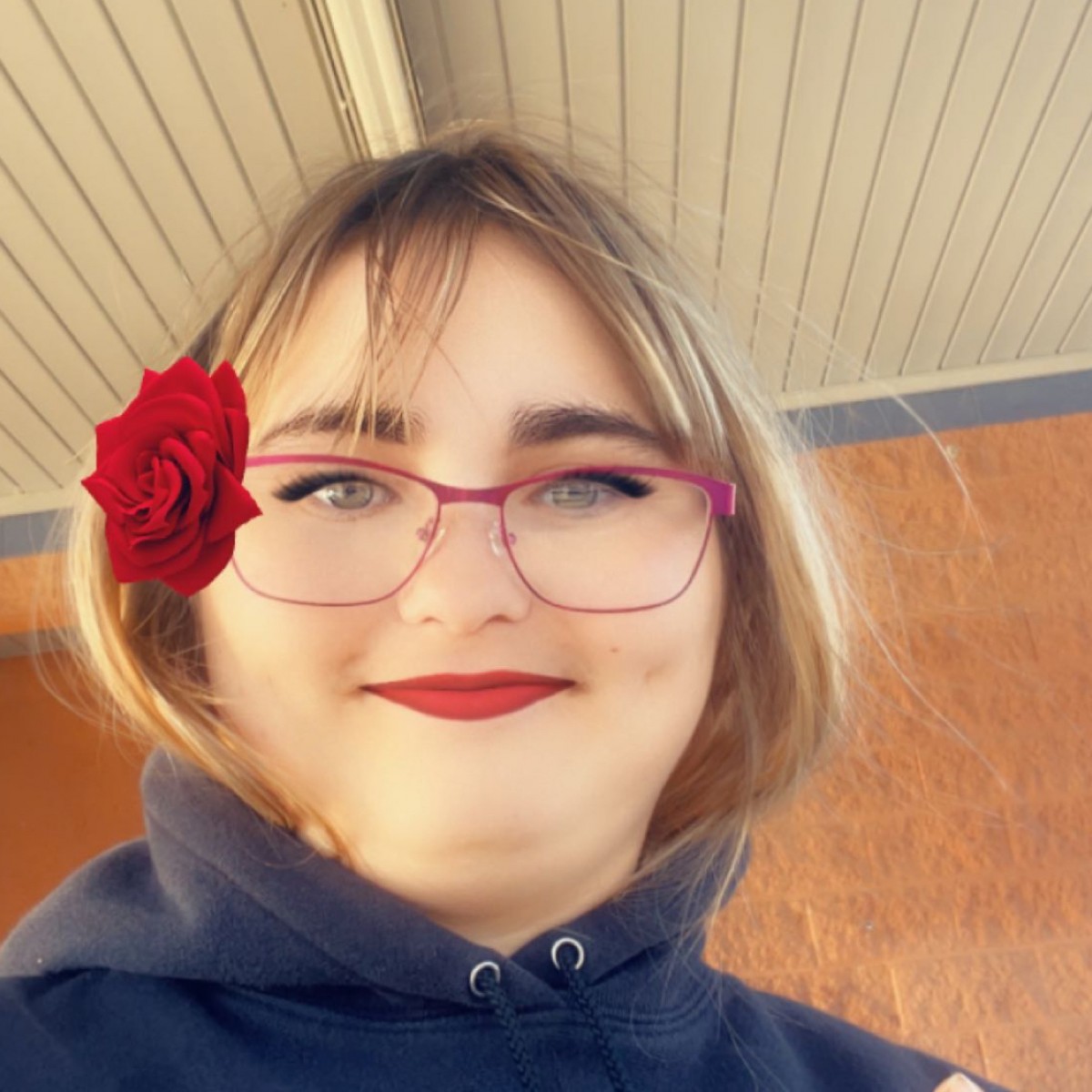 Mercedes93231's Photo