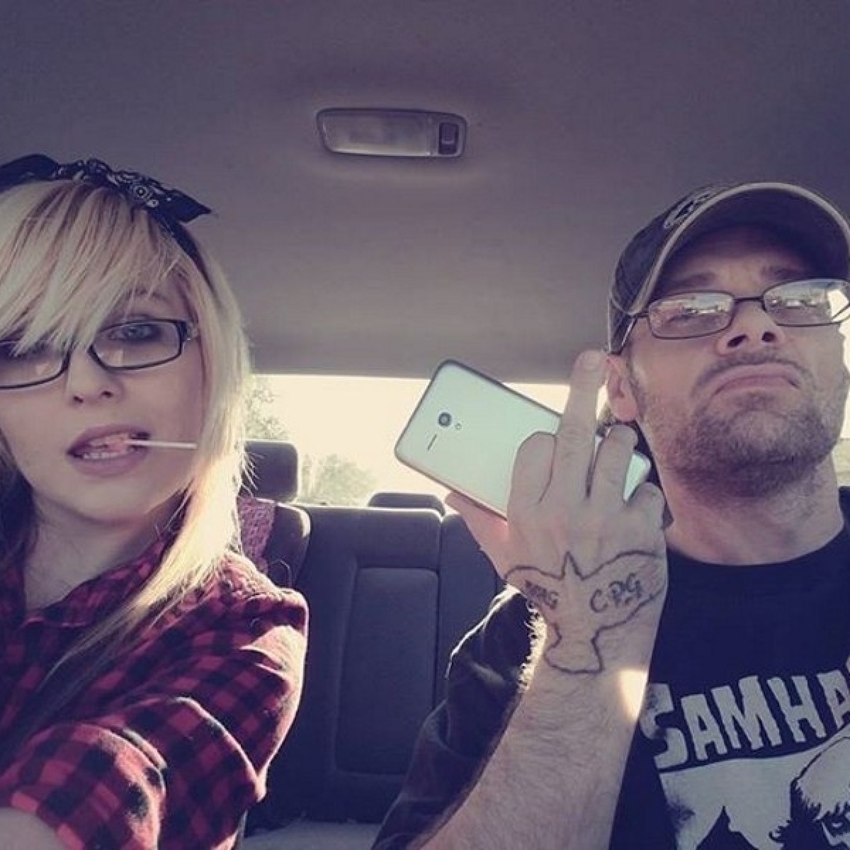 SatanicBisetsualCpl's Photo