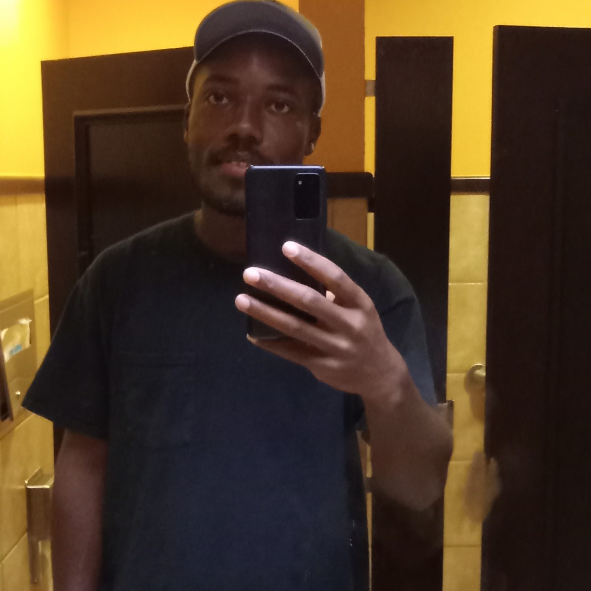 Larry30656420's Photo