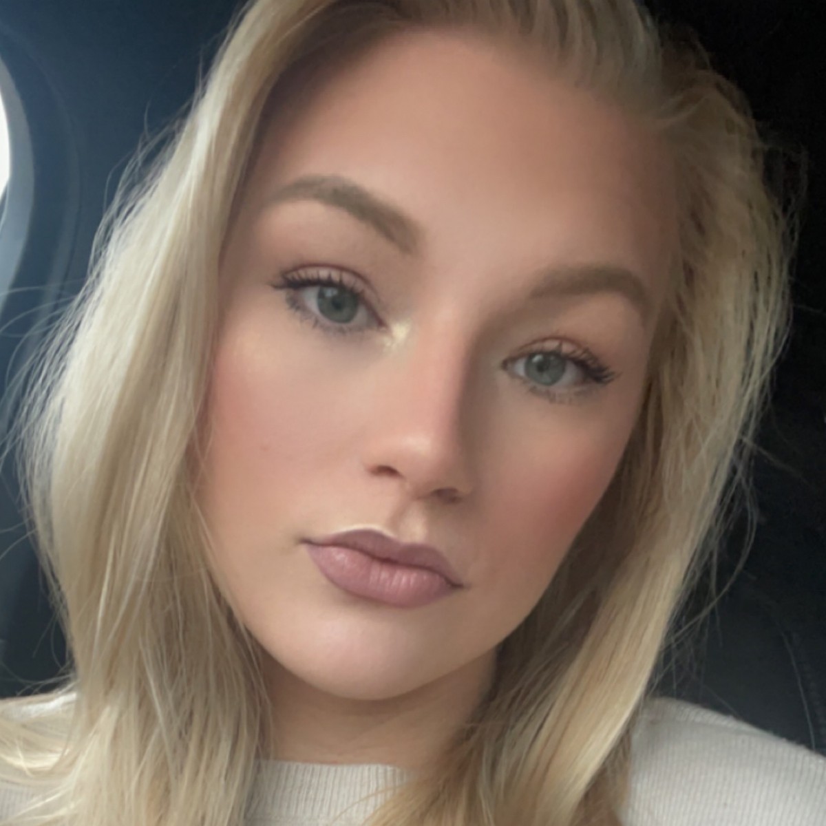 lorenesydney's Photo